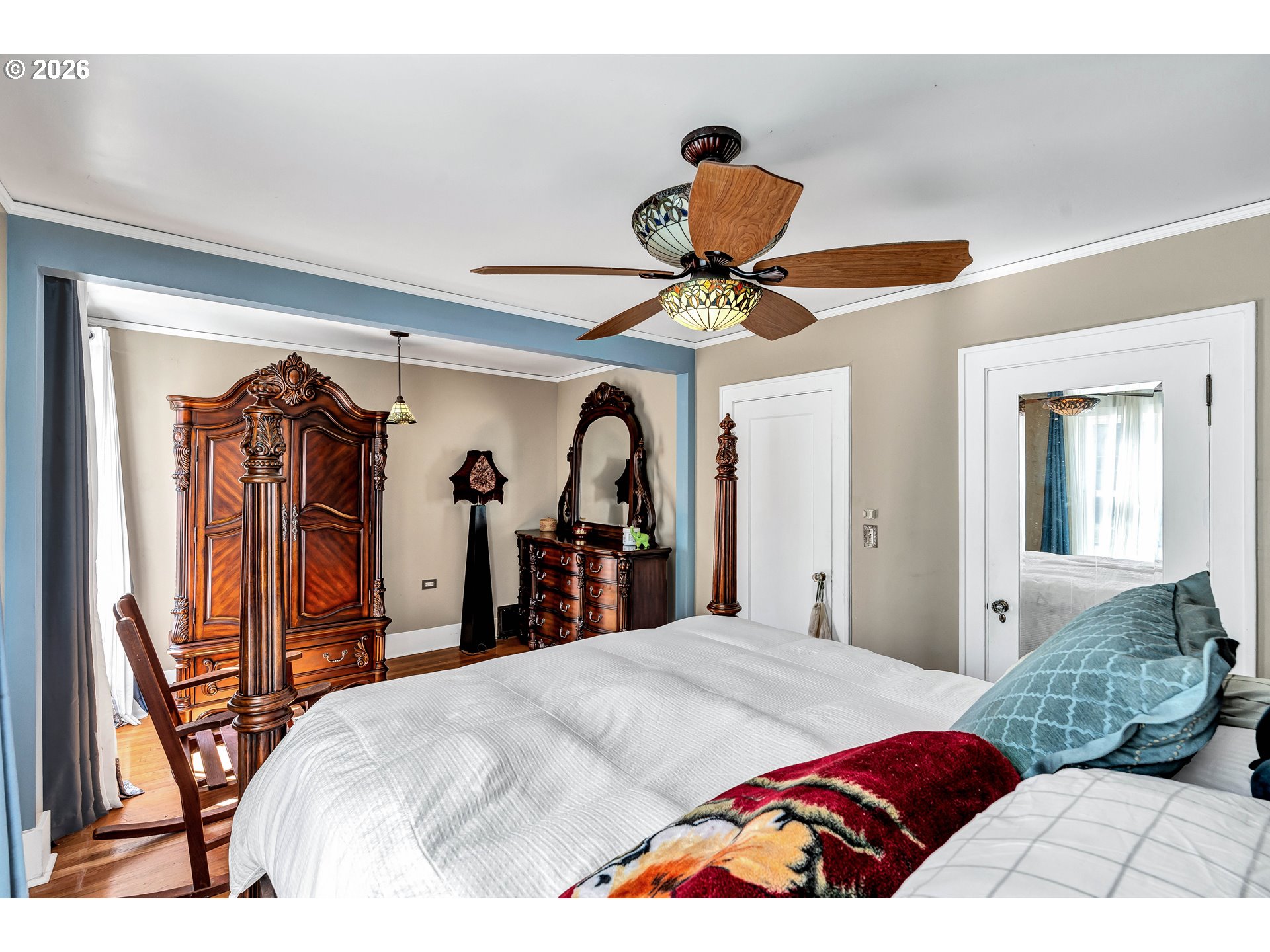 main property photo 20