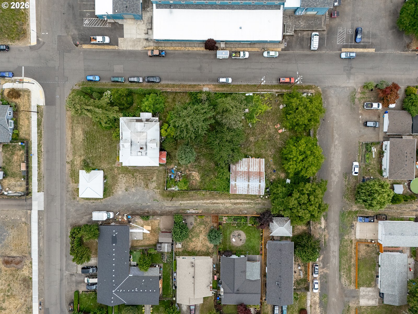 main property photo 10