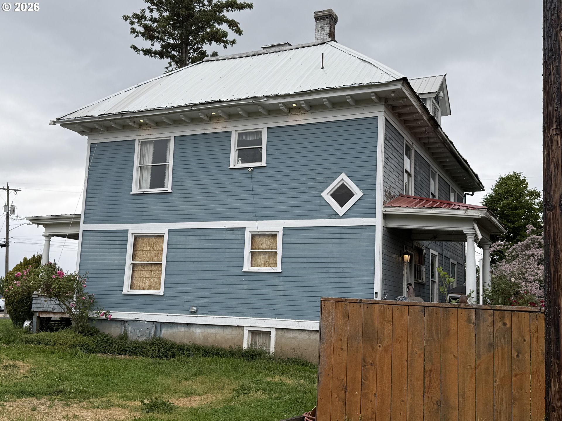 main property photo 19