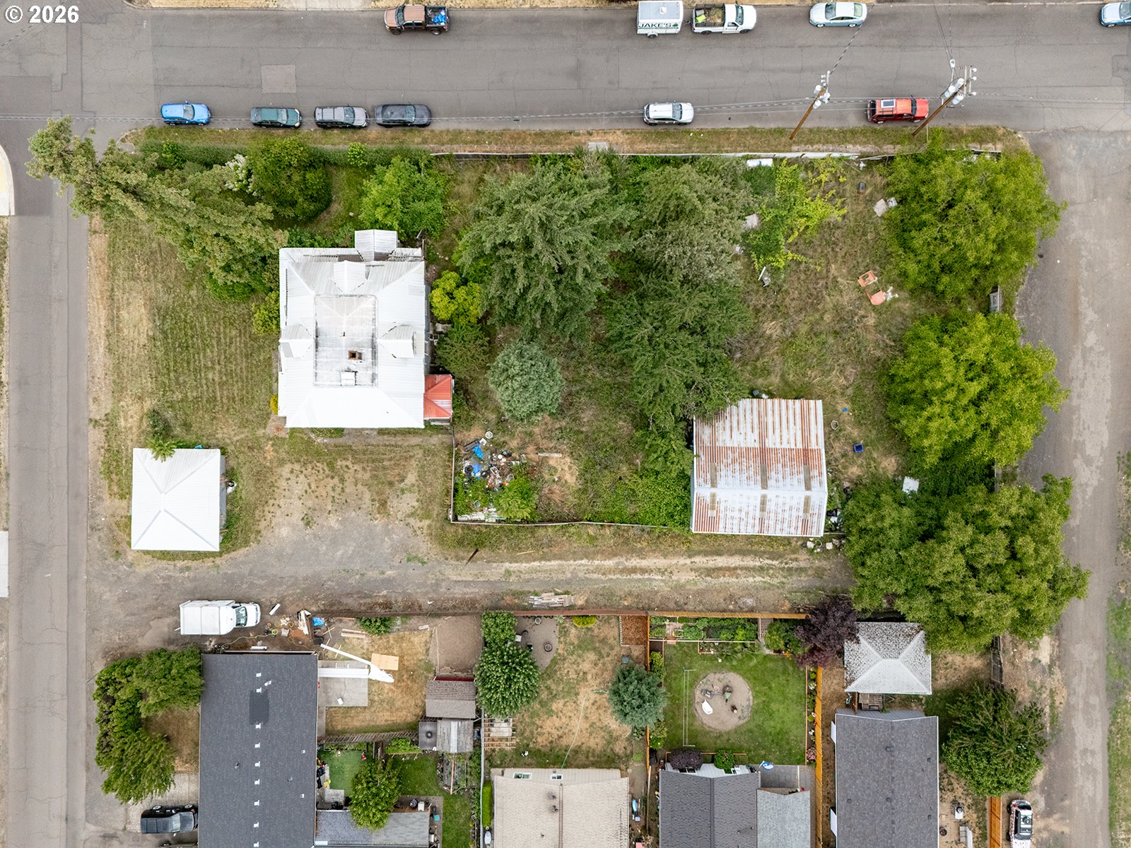main property photo 5