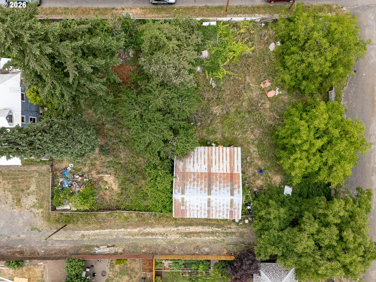 main property photo 7