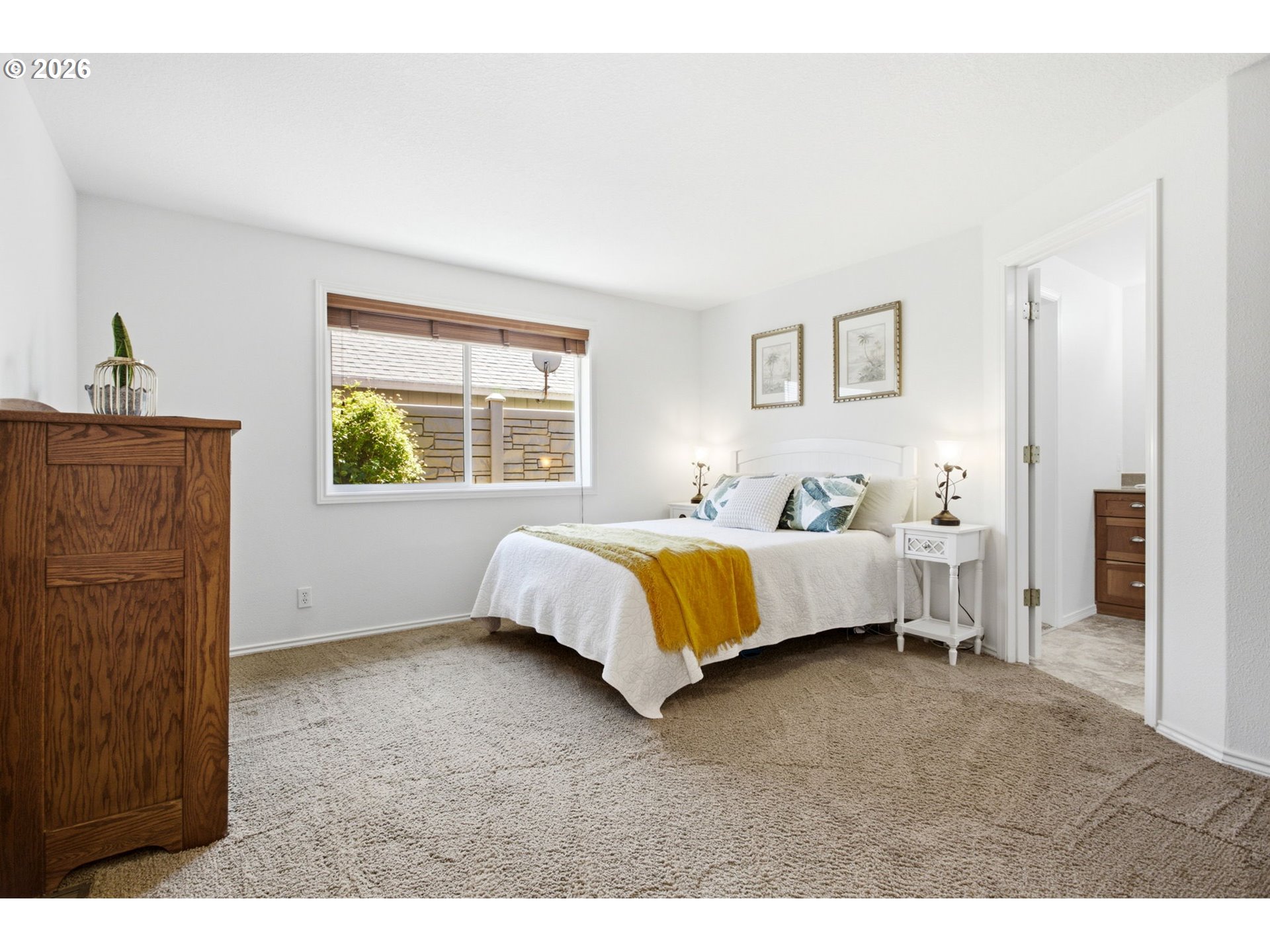 property viewer photo 19