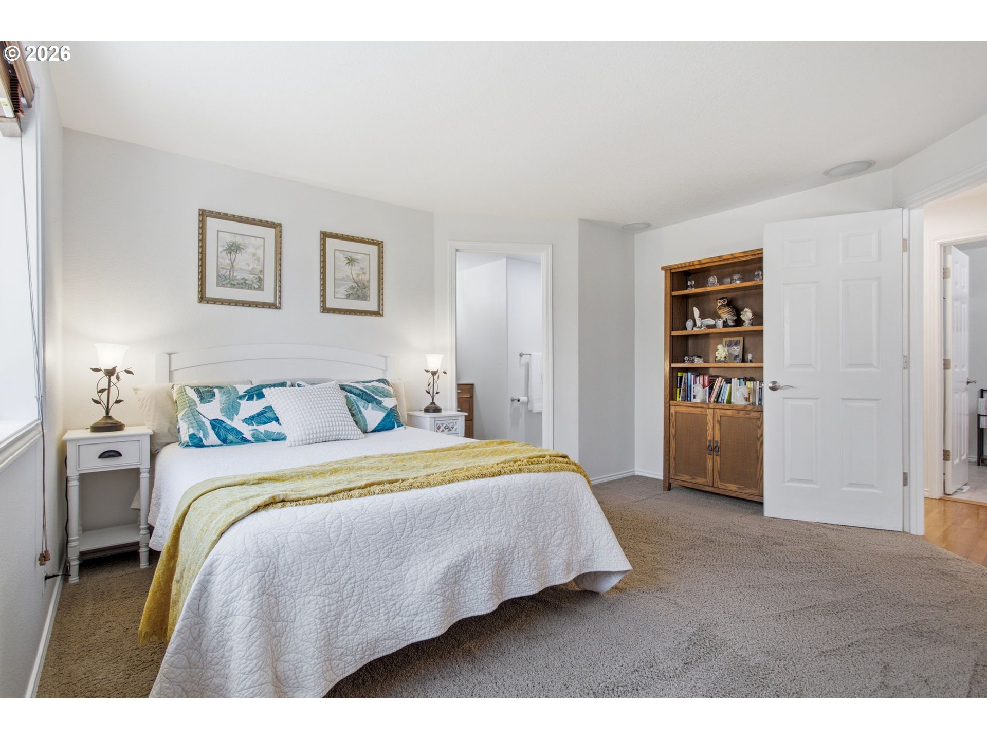 property viewer photo 20