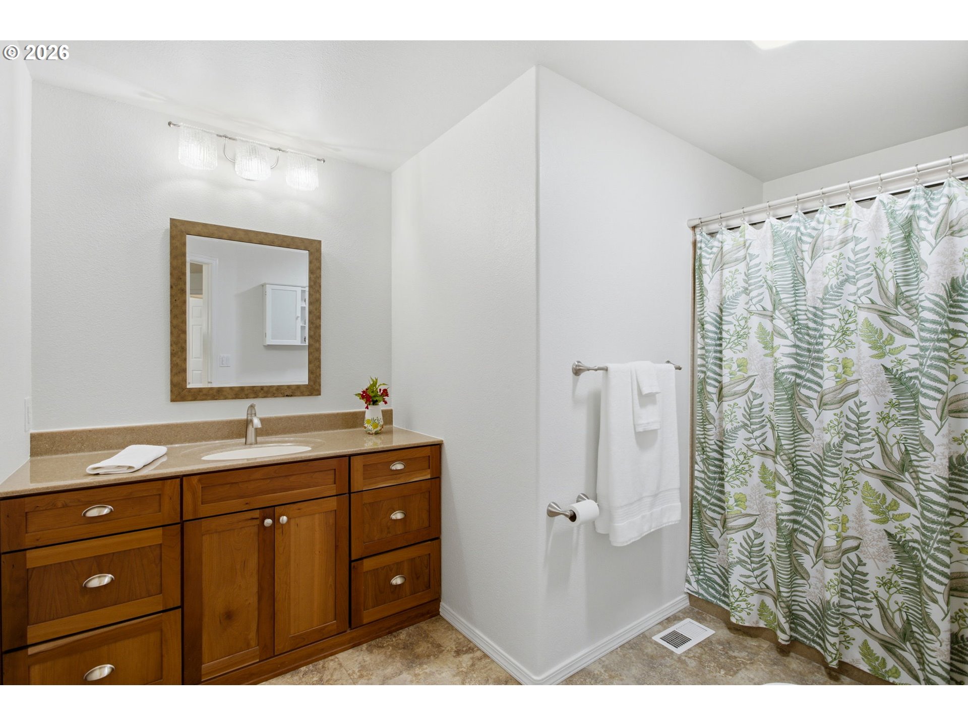 property viewer photo 21