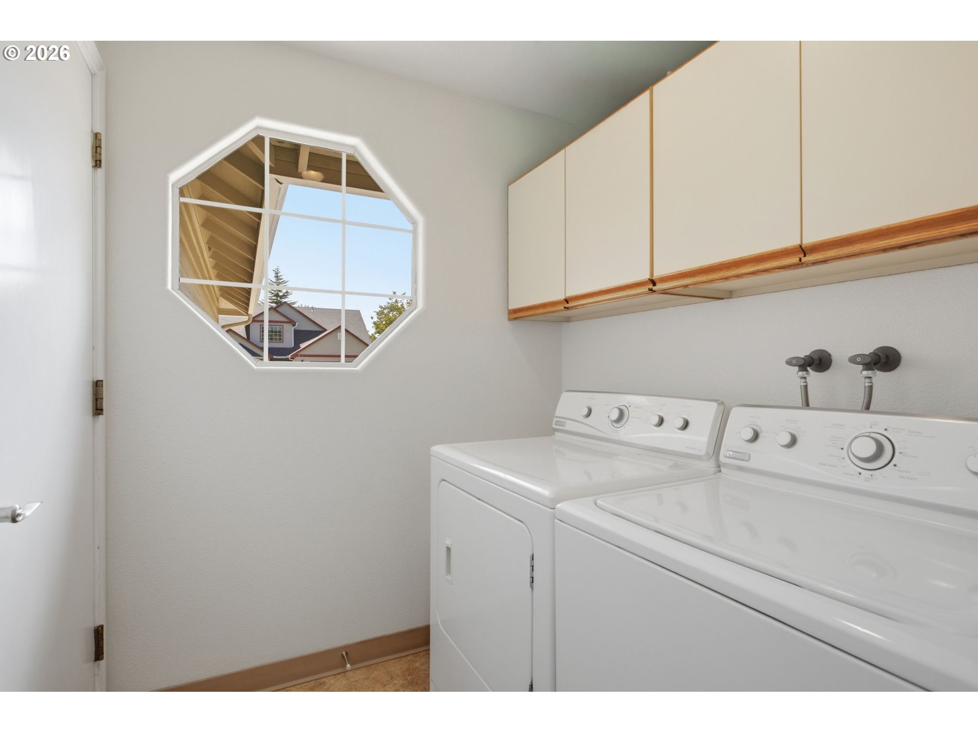 property viewer photo 26