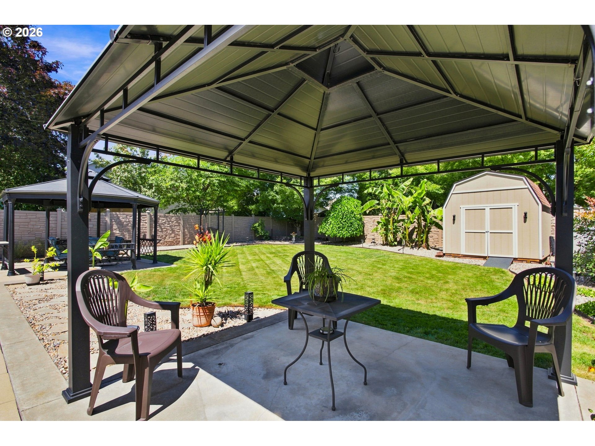 property viewer photo 31