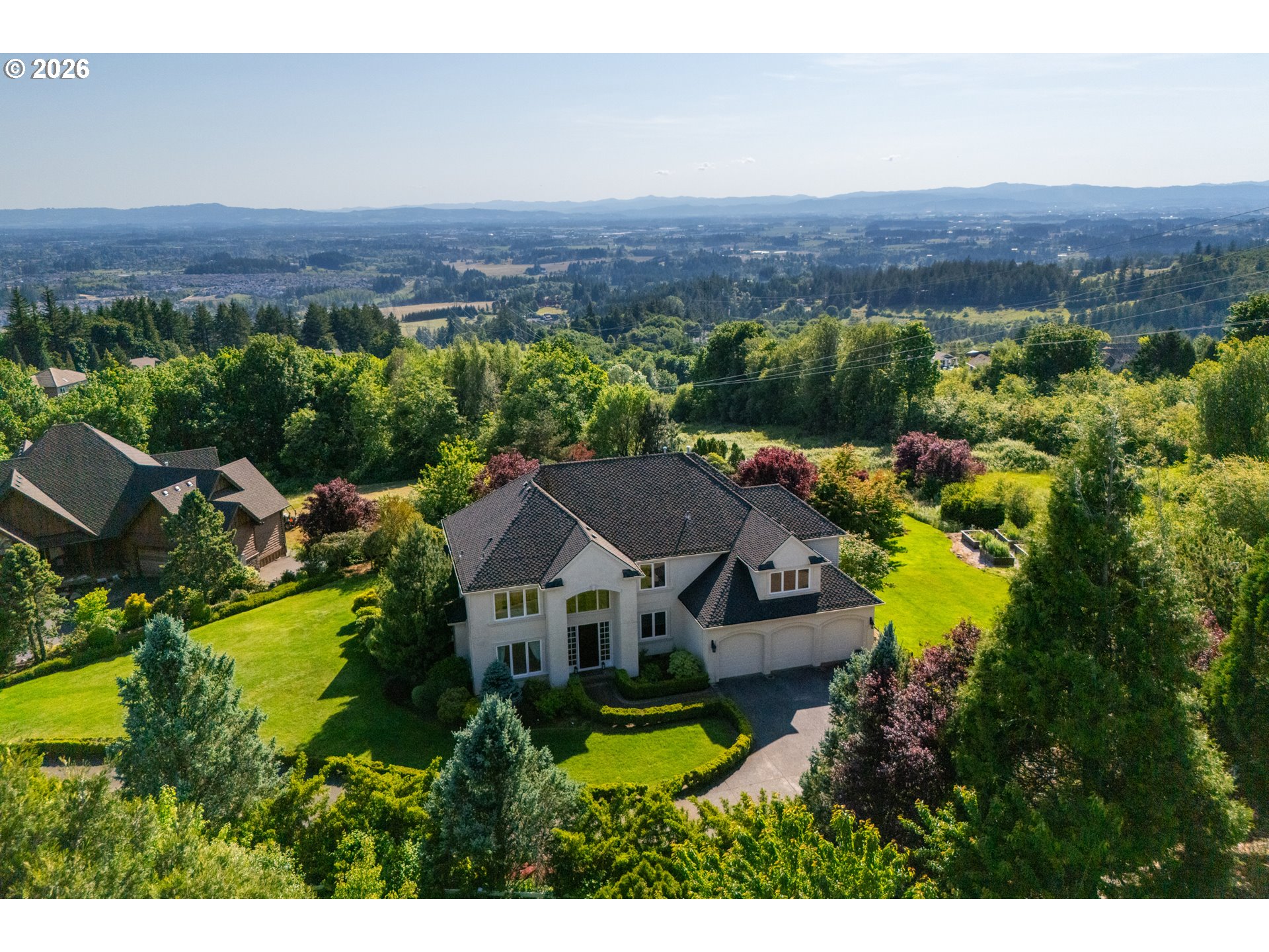 main property photo 45