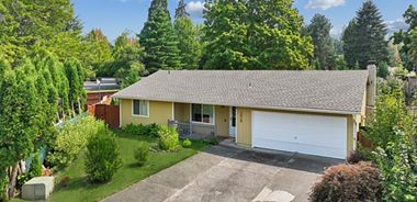 image of property with 3 Bed | 2 Bath | 1,184 Sqft