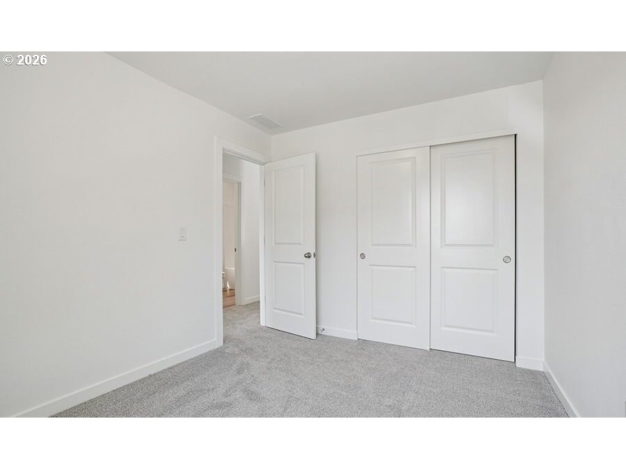 property viewer photo 20