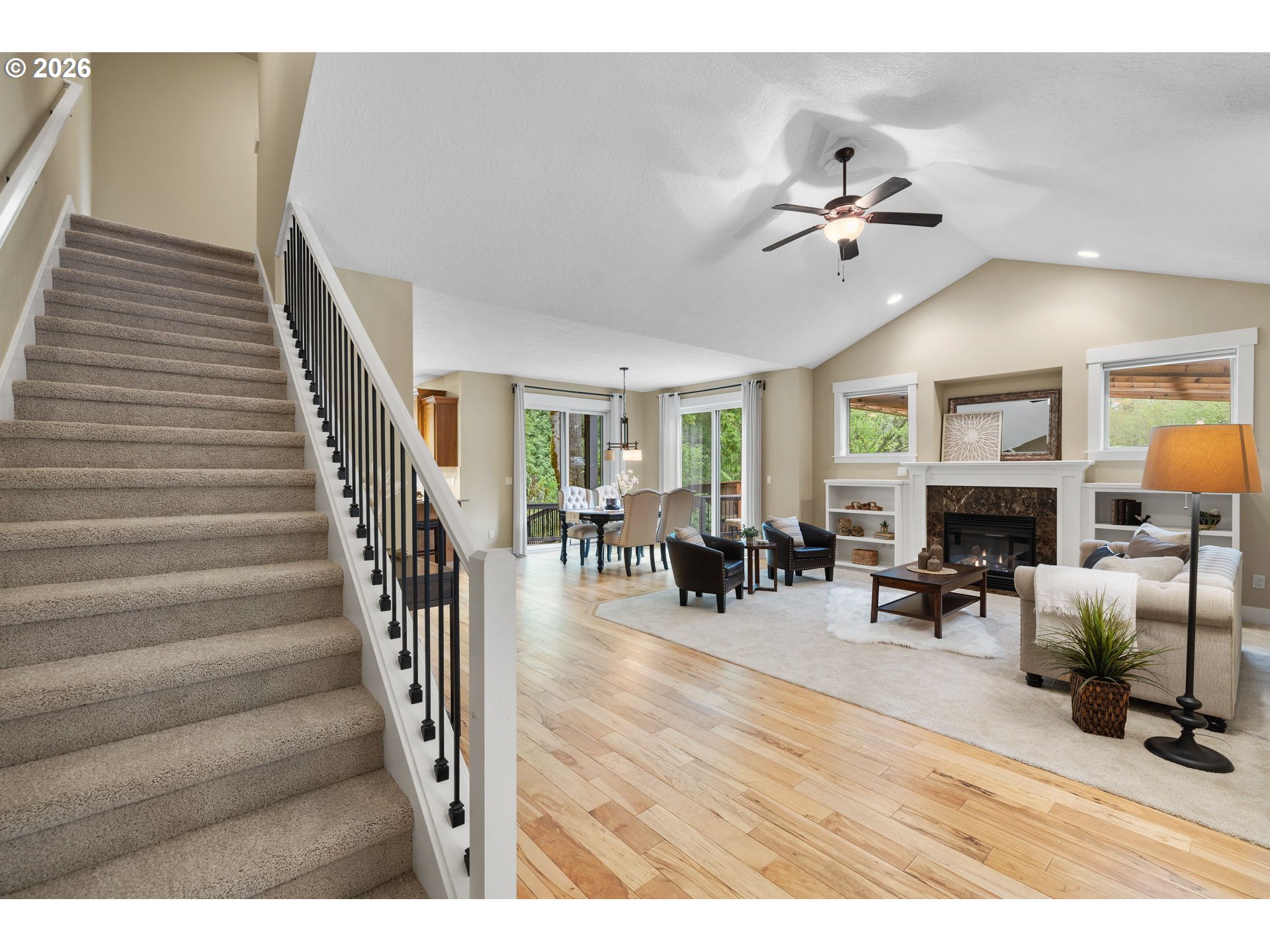property viewer photo 27