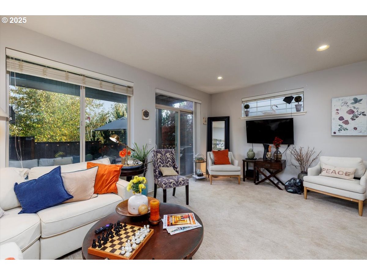 property viewer photo 11