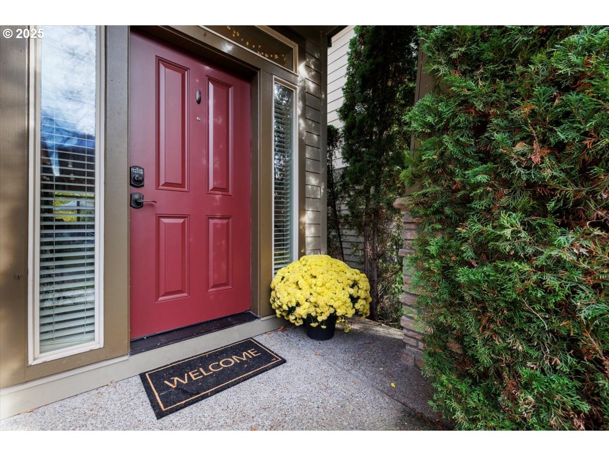 property viewer photo 2