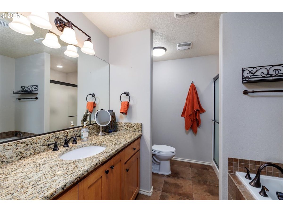 property viewer photo 21