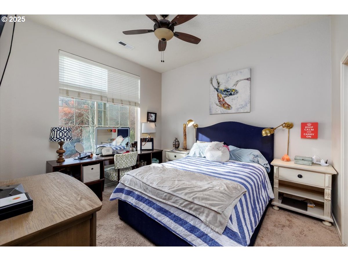 property viewer photo 22