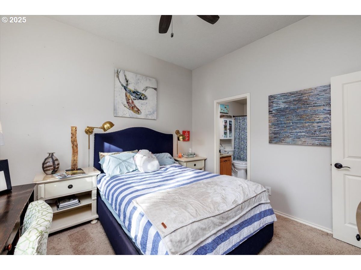 property viewer photo 23