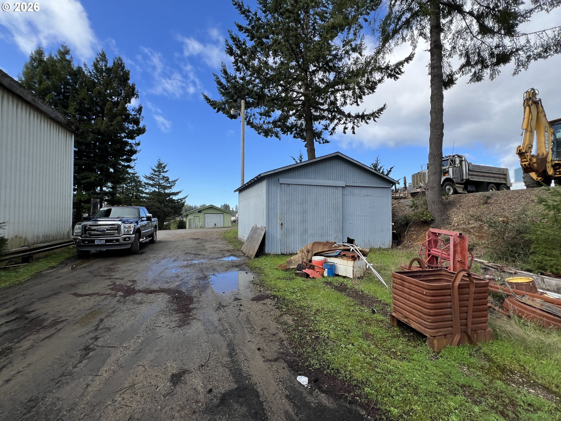 main property photo 10
