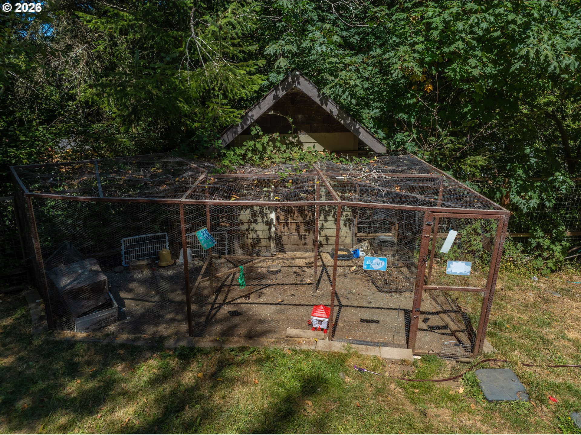main property photo 43