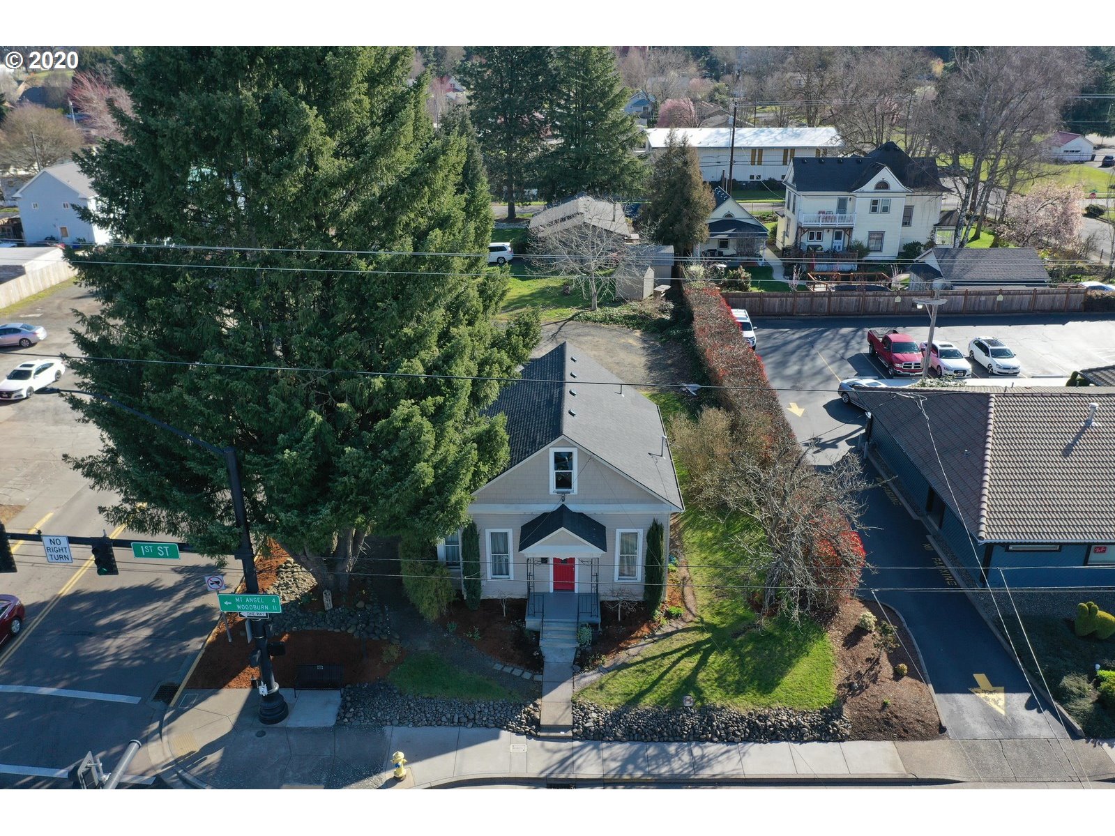 main property photo 20