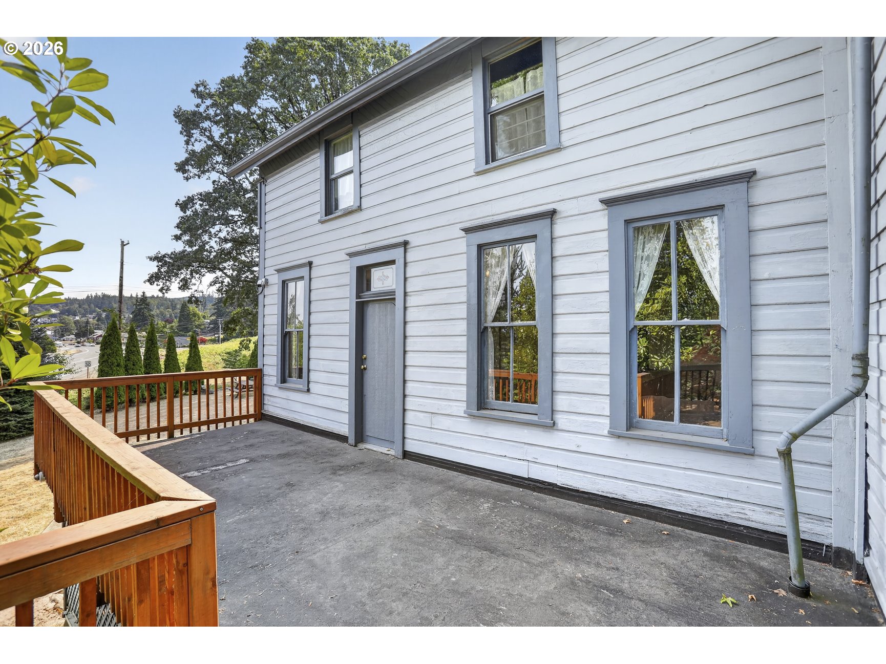 main property photo 21