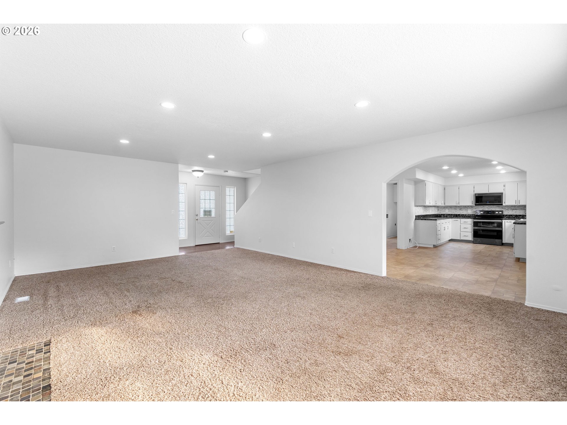 property viewer photo 15