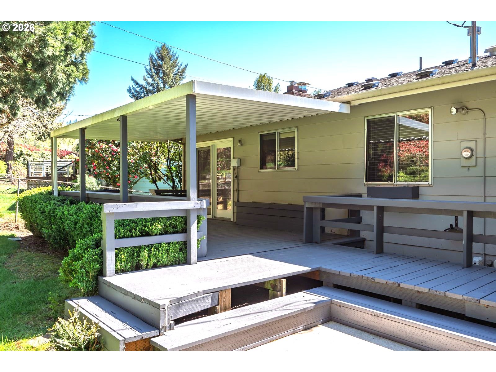 property viewer photo 23