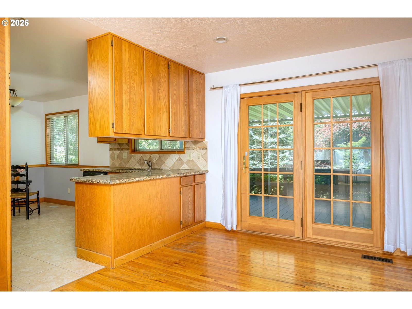 property viewer photo 5