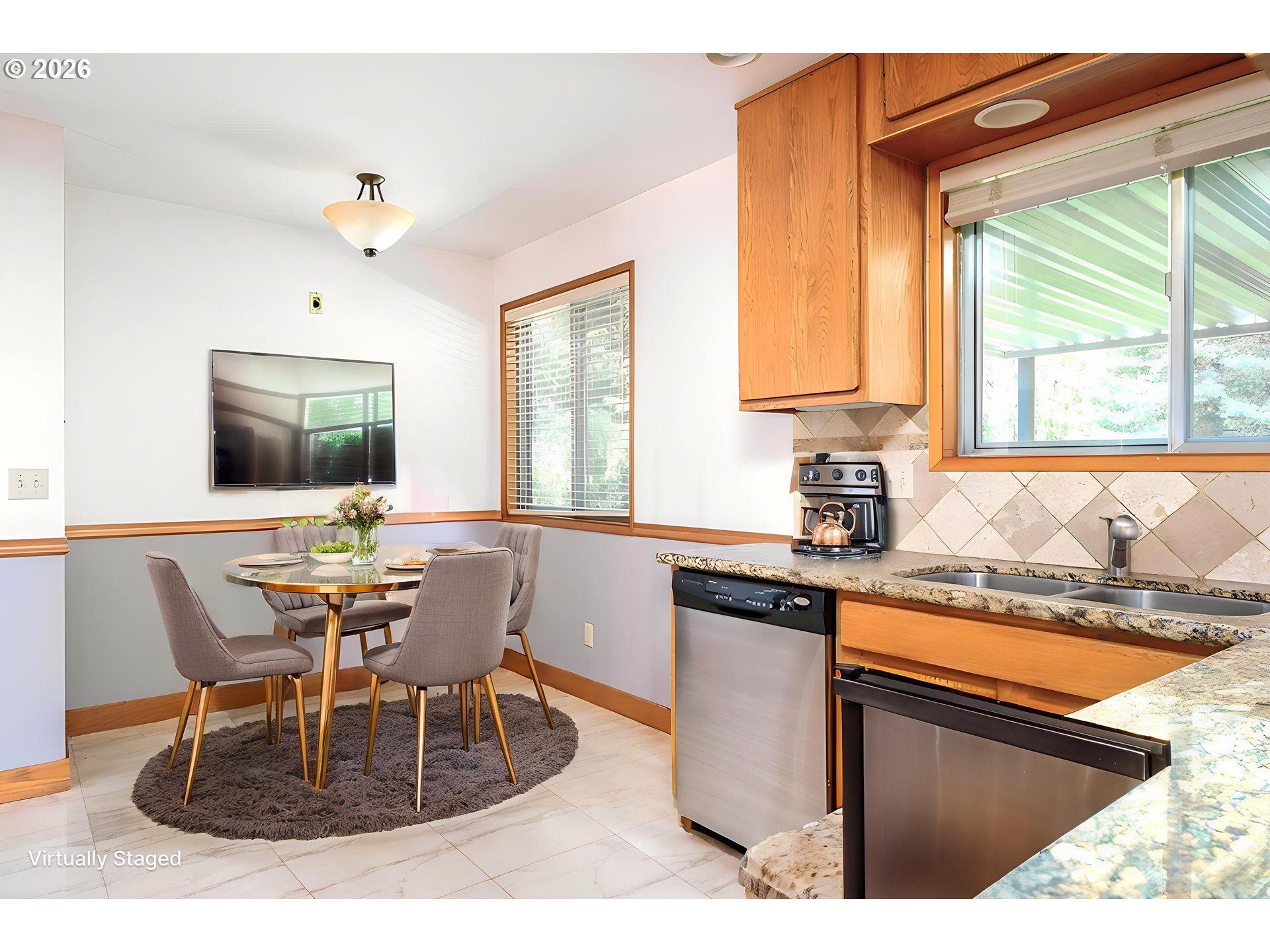 property viewer photo 8