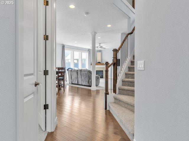property viewer photo 5