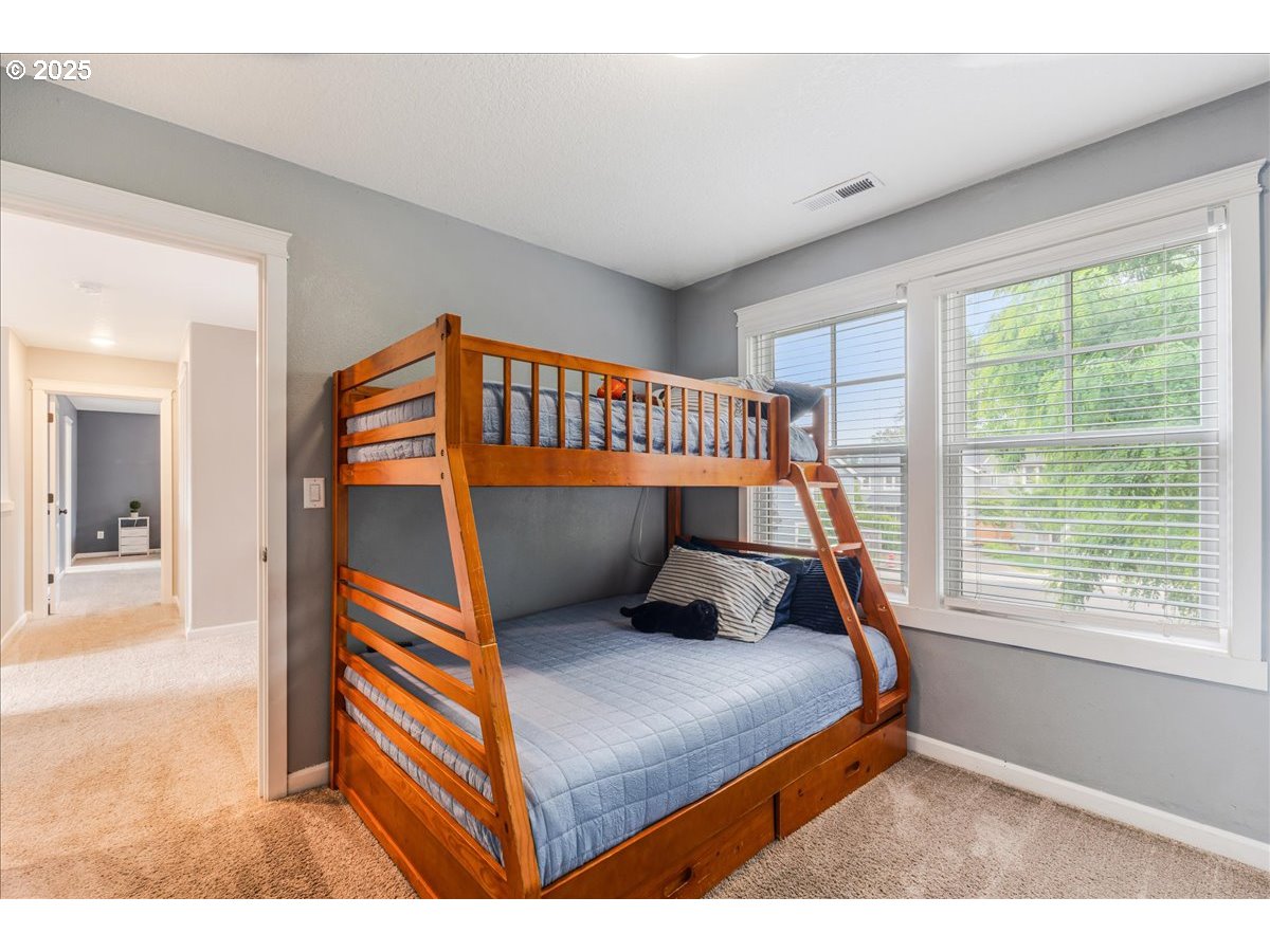 property viewer photo 14