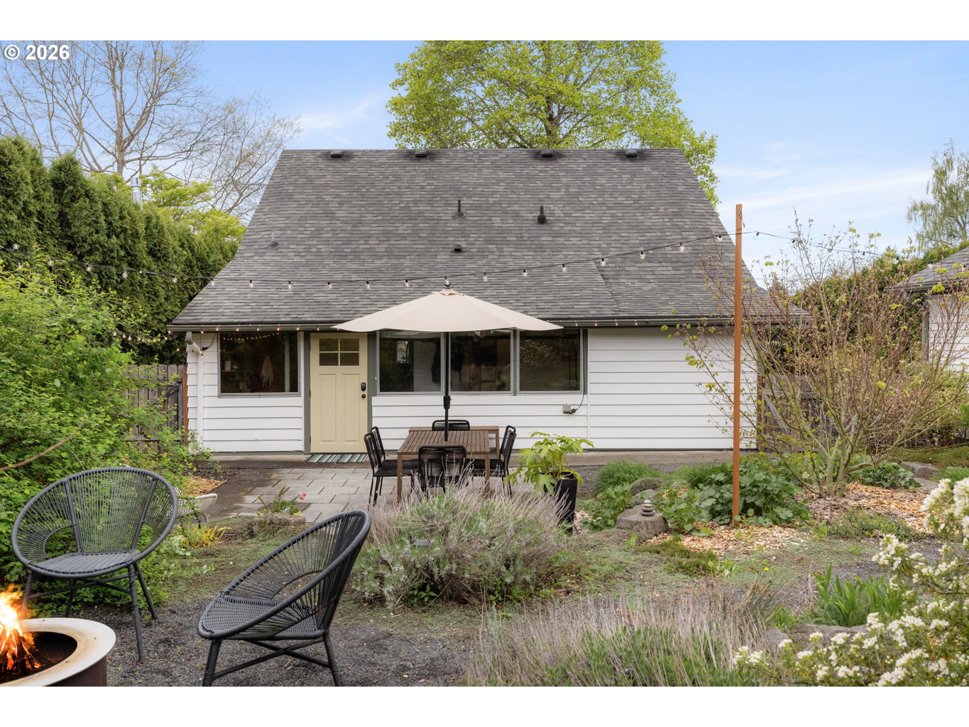property viewer photo 30