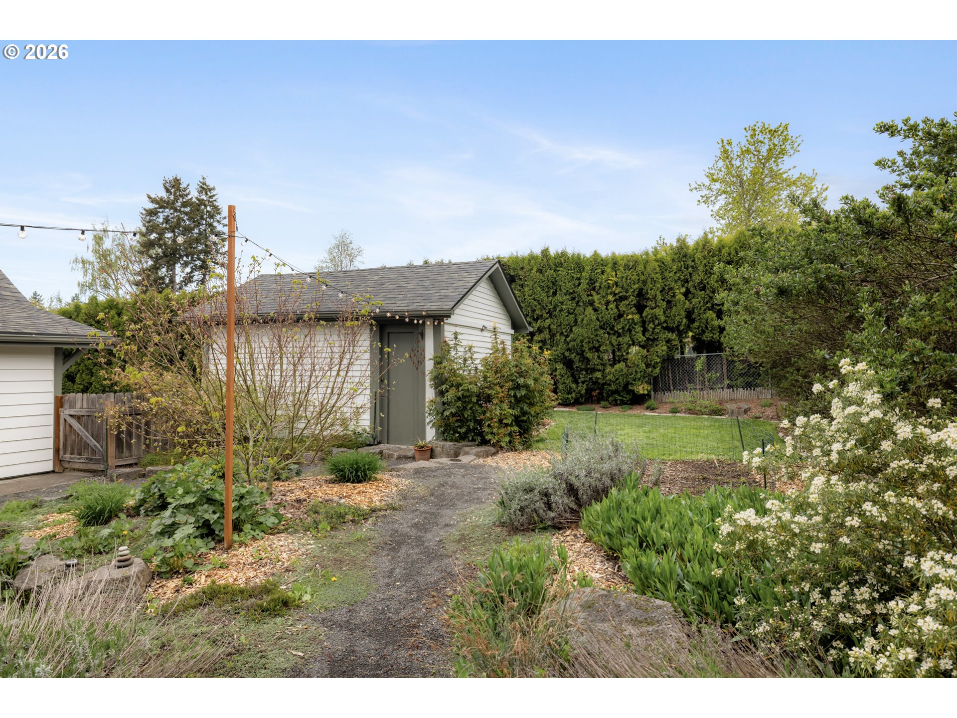 property viewer photo 32