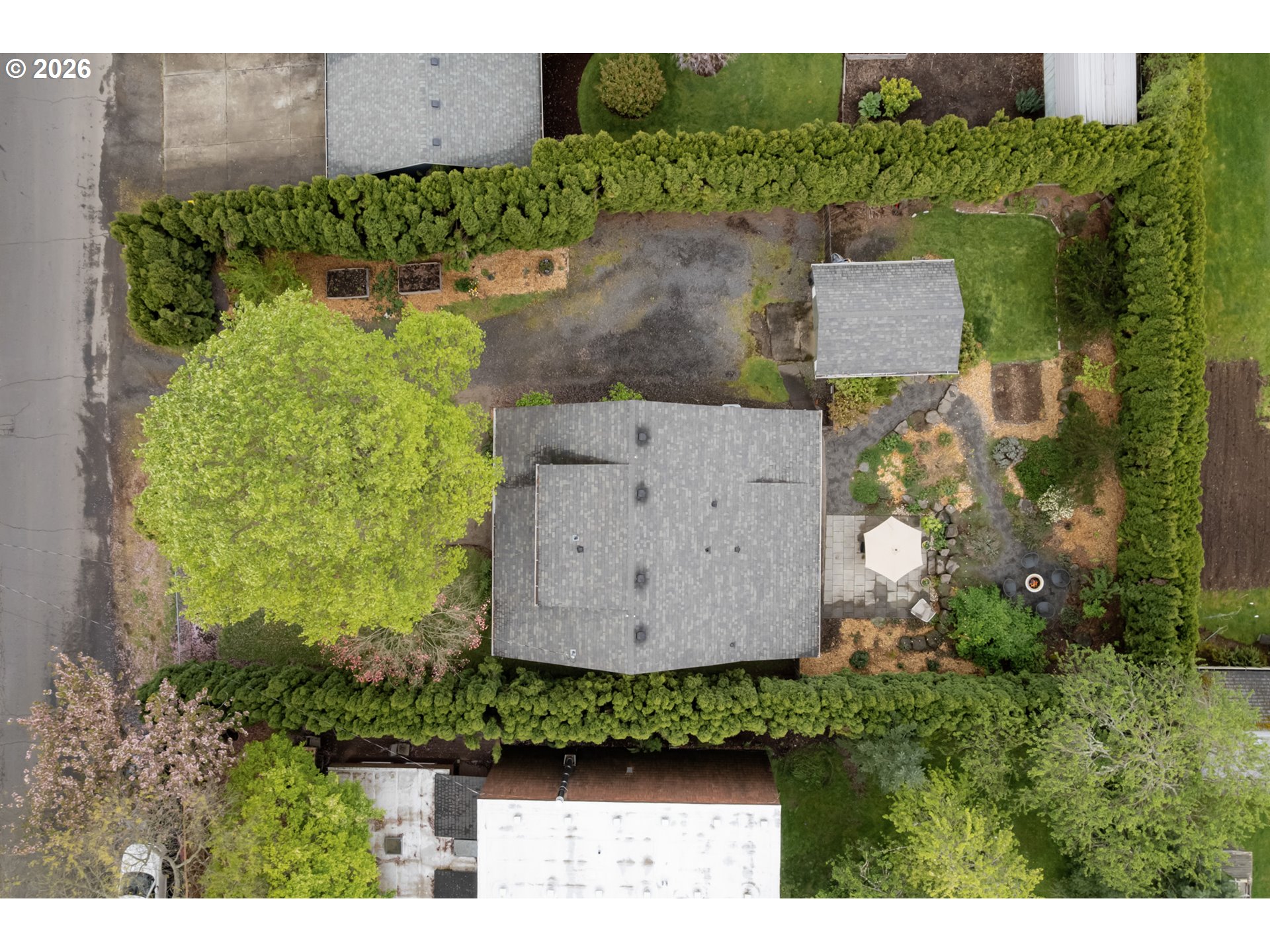 property viewer photo 35