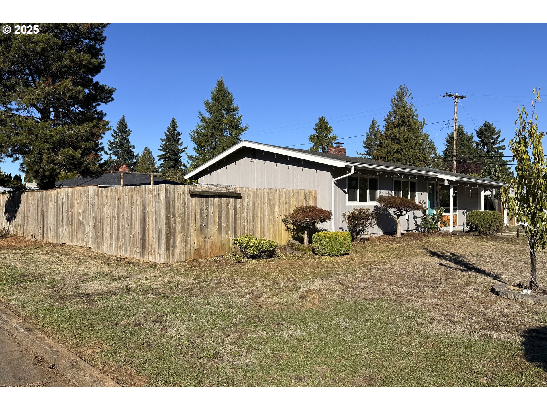 property viewer photo 2