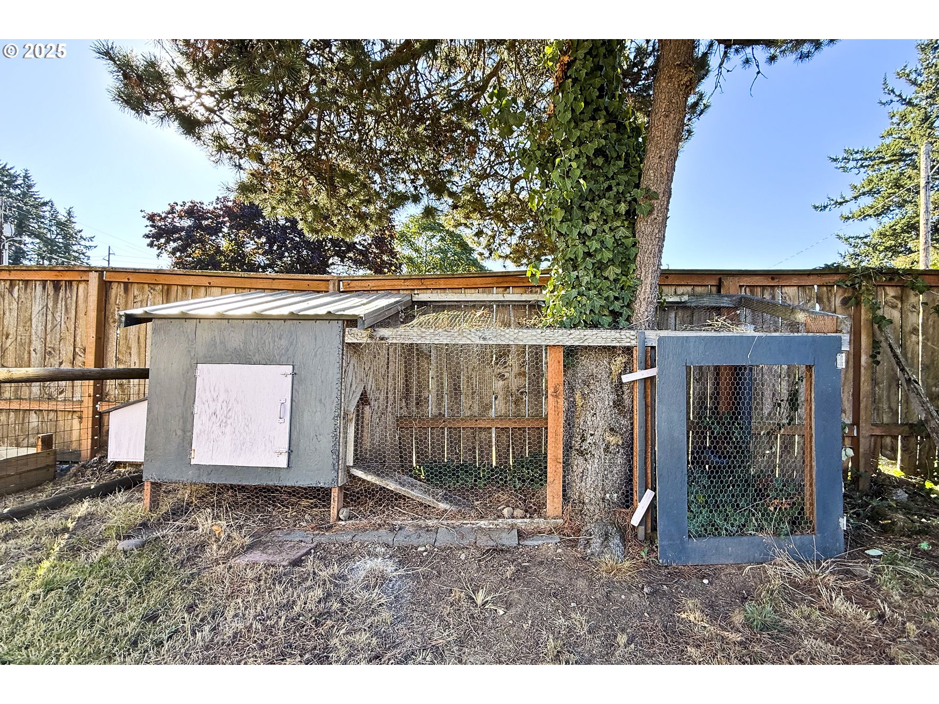 property viewer photo 20