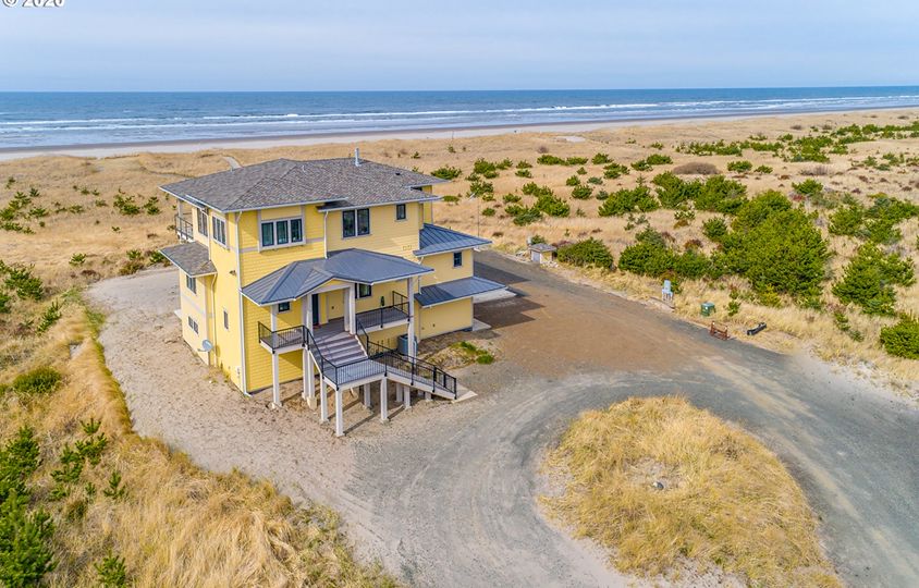 23713 J Pl, Ocean Park, WA 98640