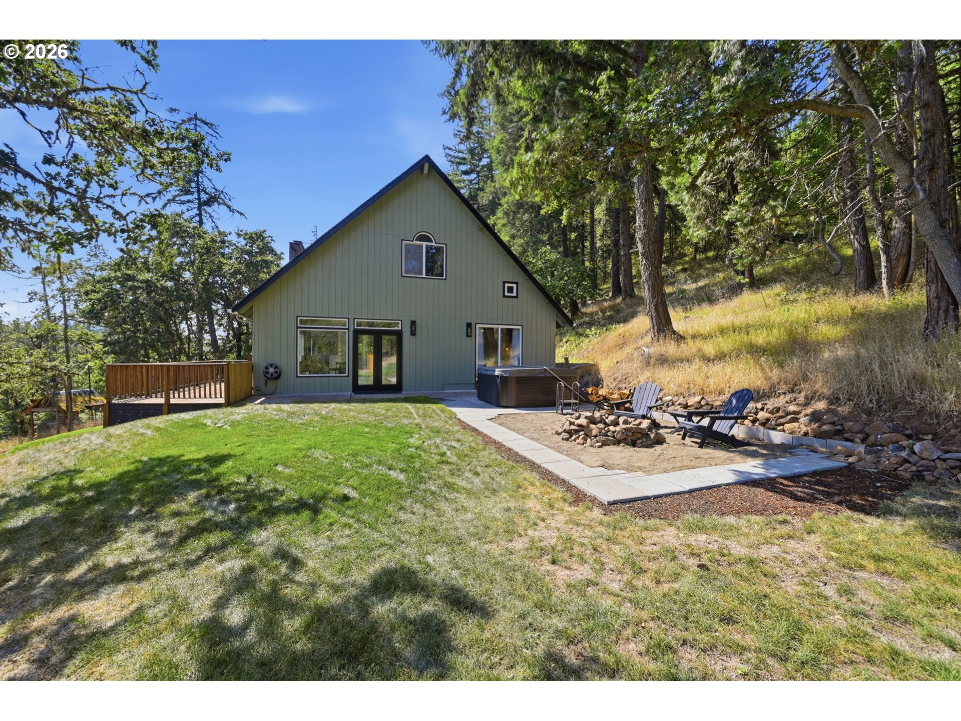 main property photo 31