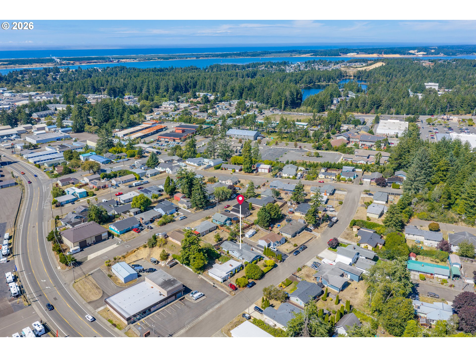 main property photo 40