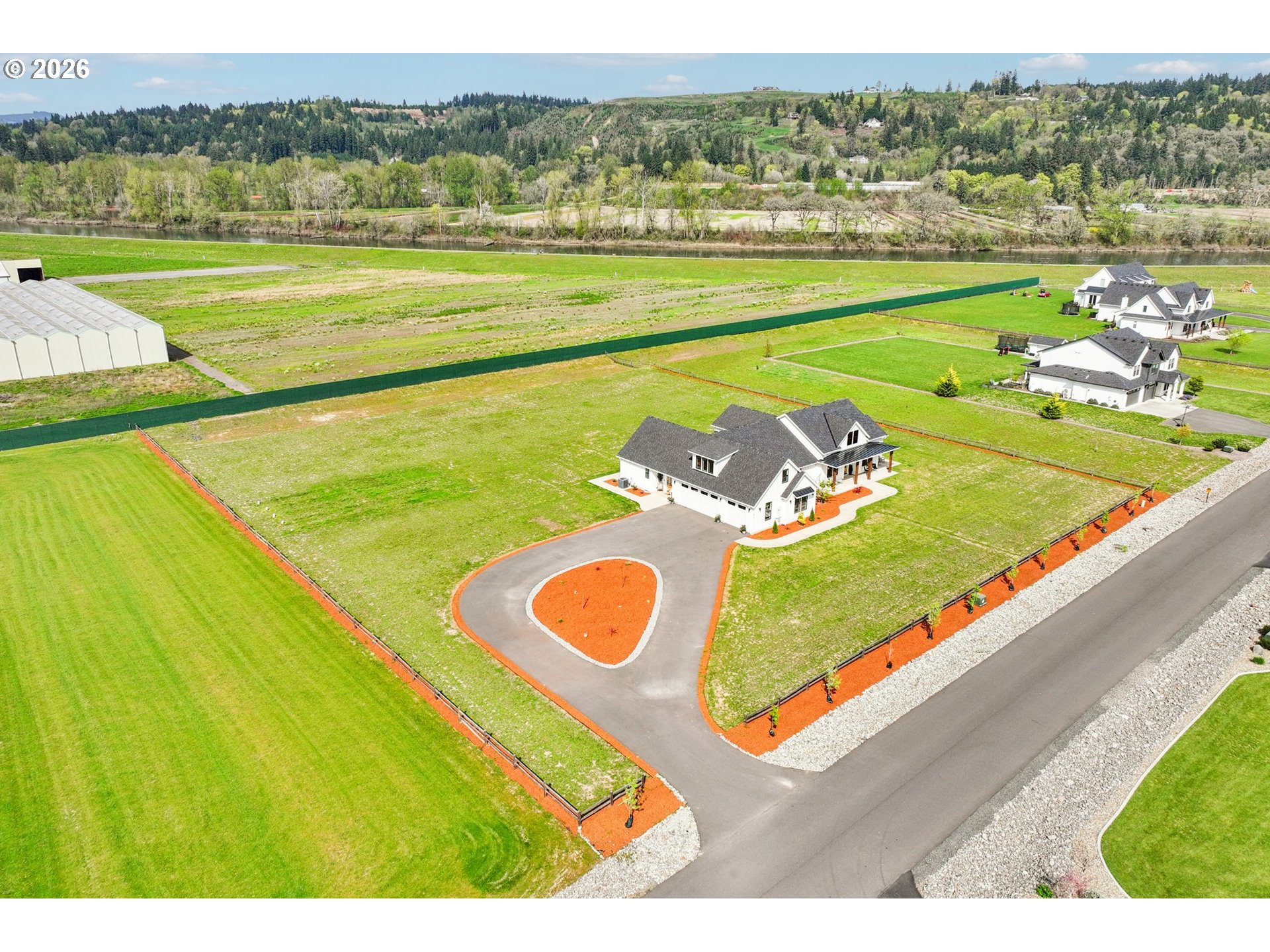 main property photo 38