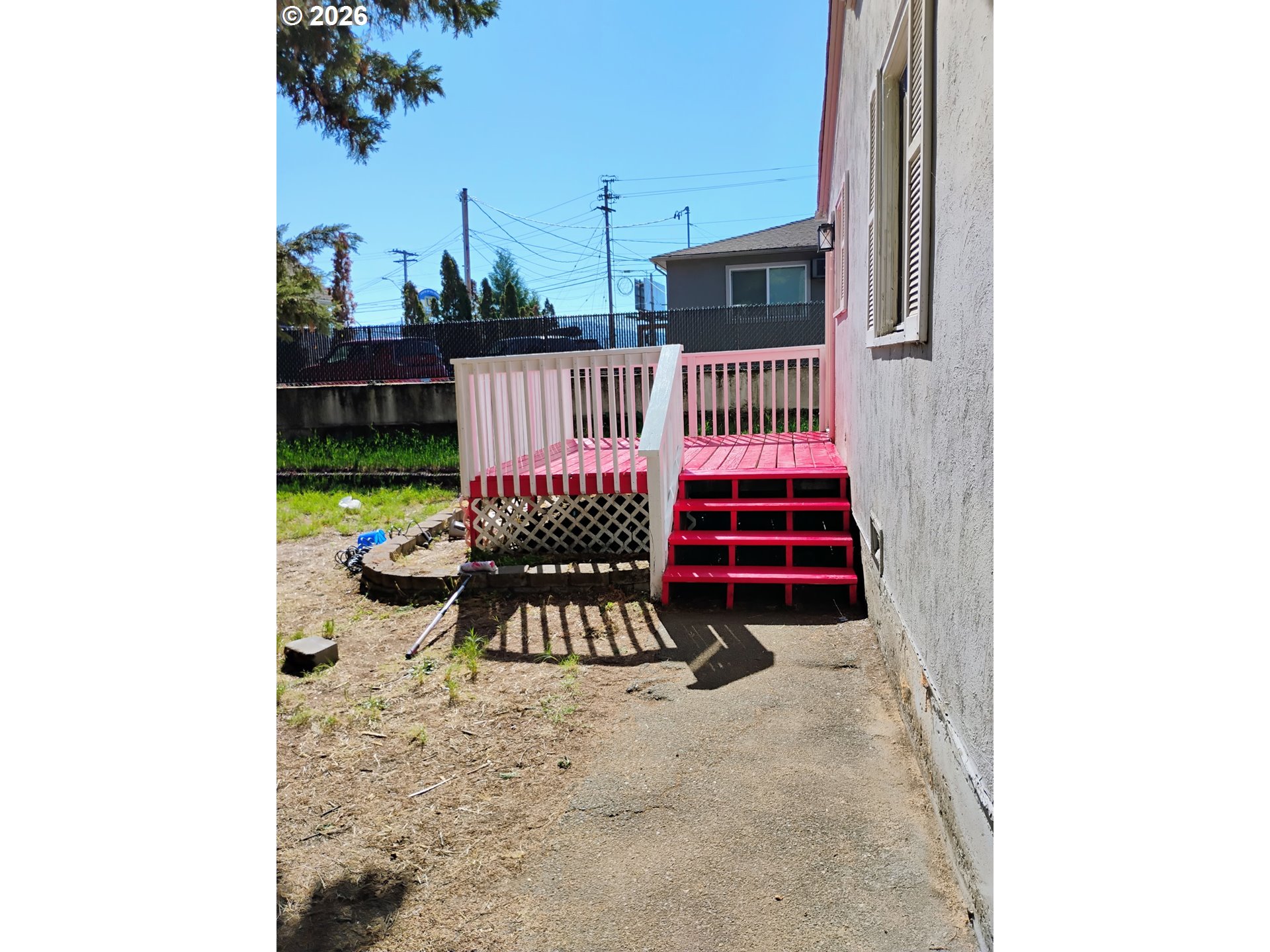 main property photo 22