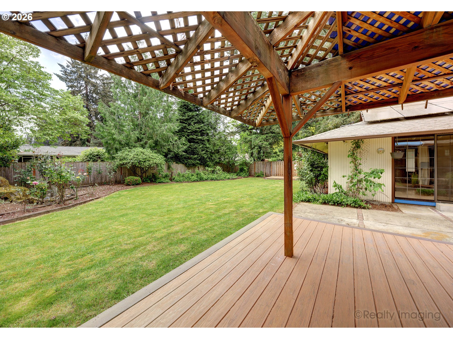 property viewer photo 15