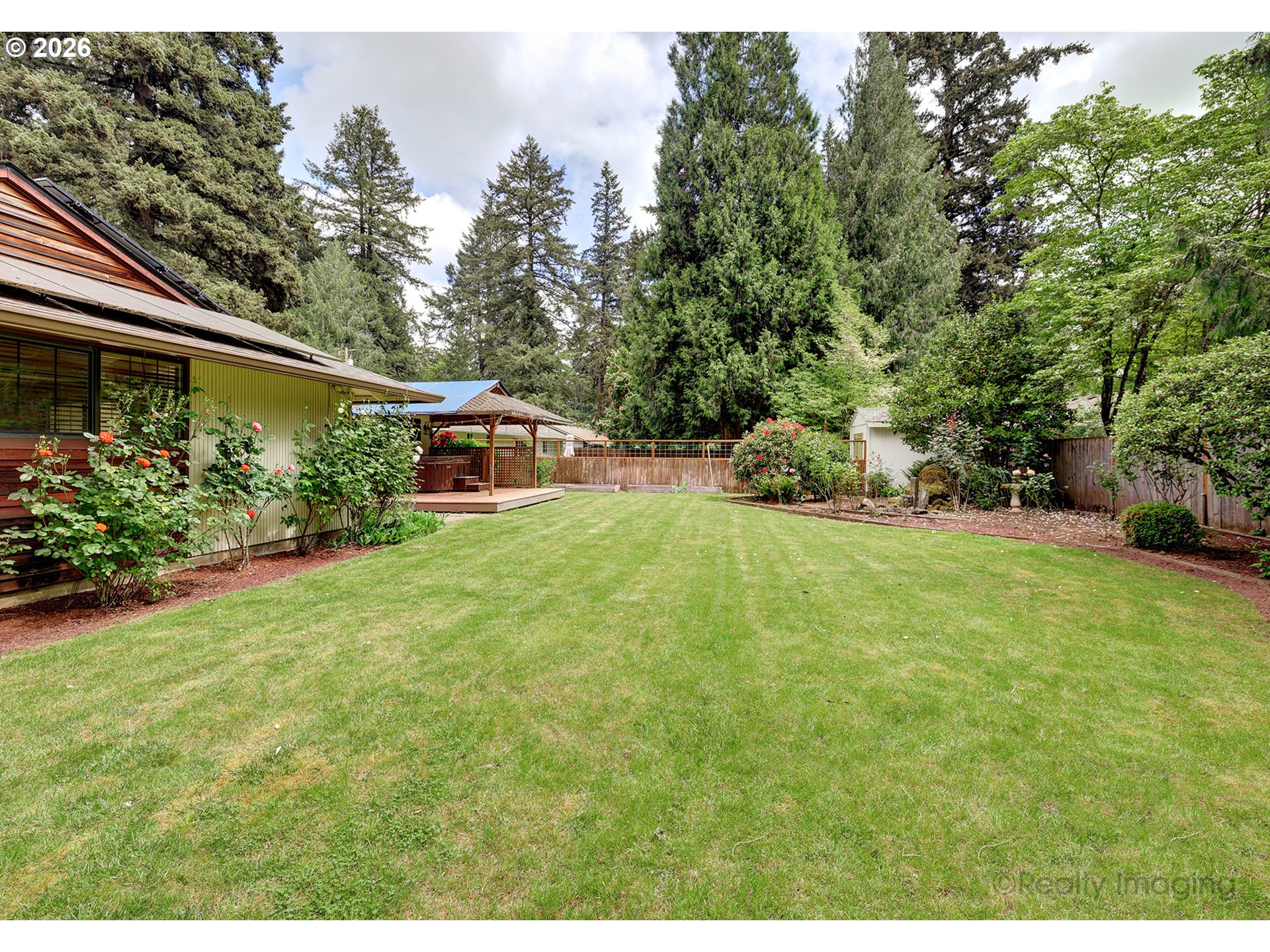 property viewer photo 17