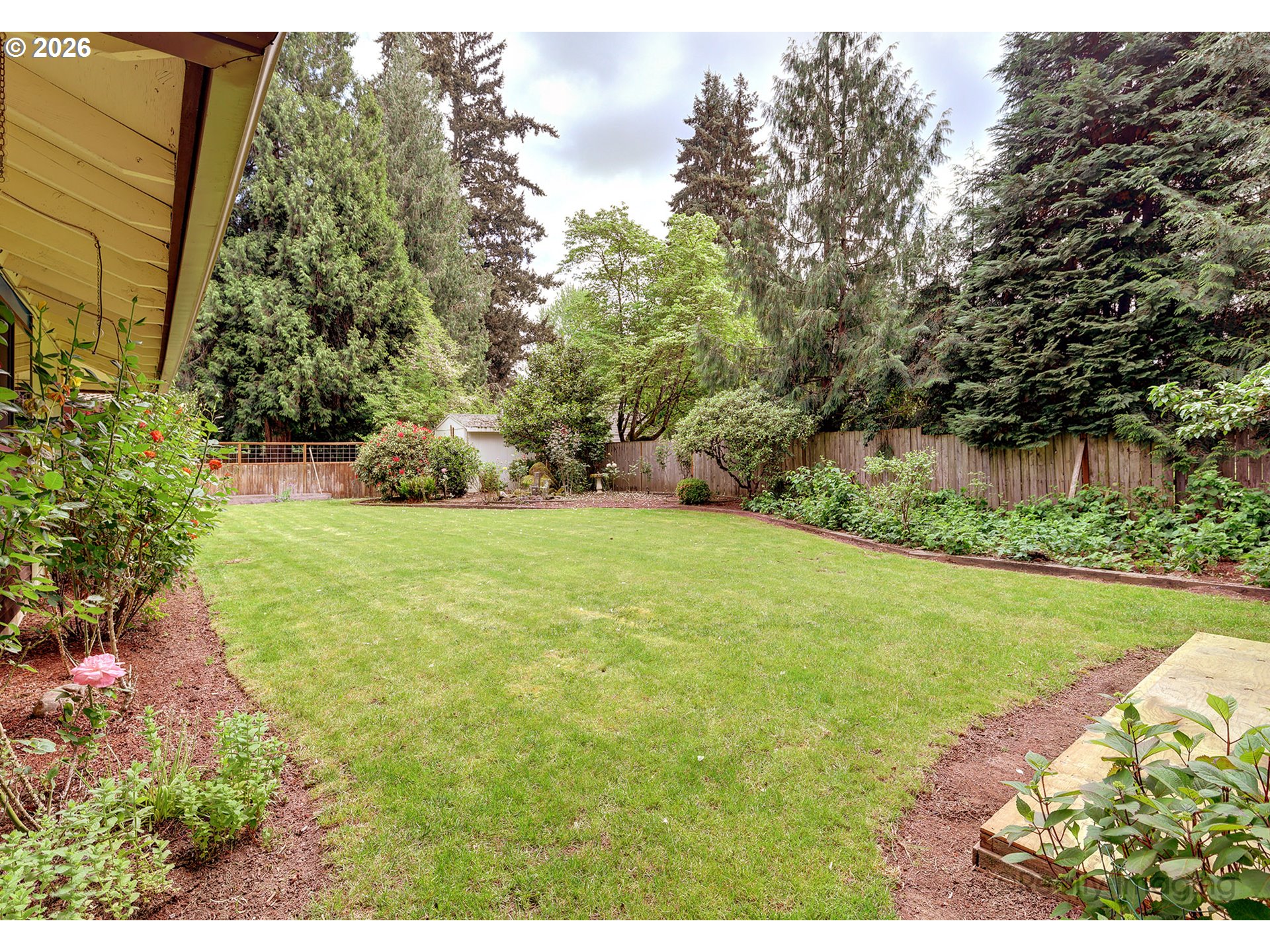 property viewer photo 18