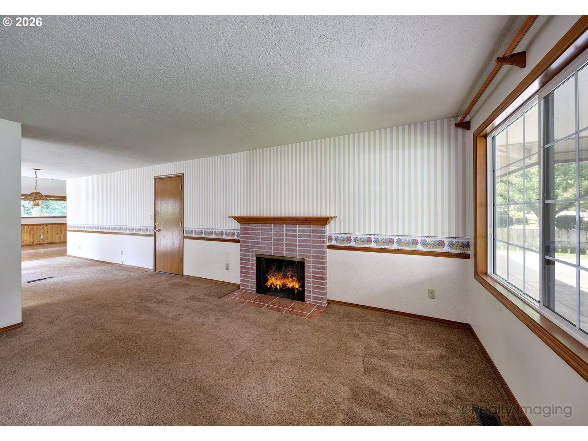 property viewer photo 4