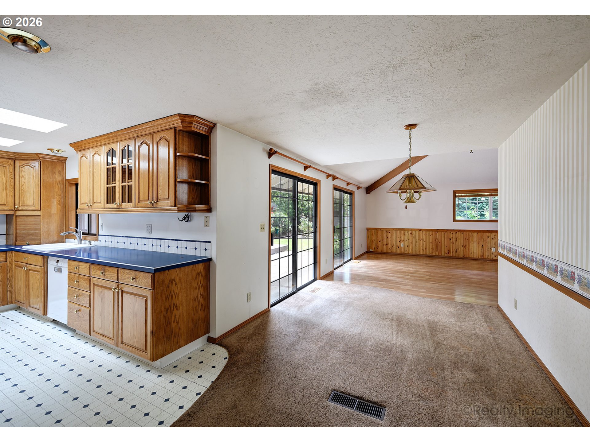 property viewer photo 5