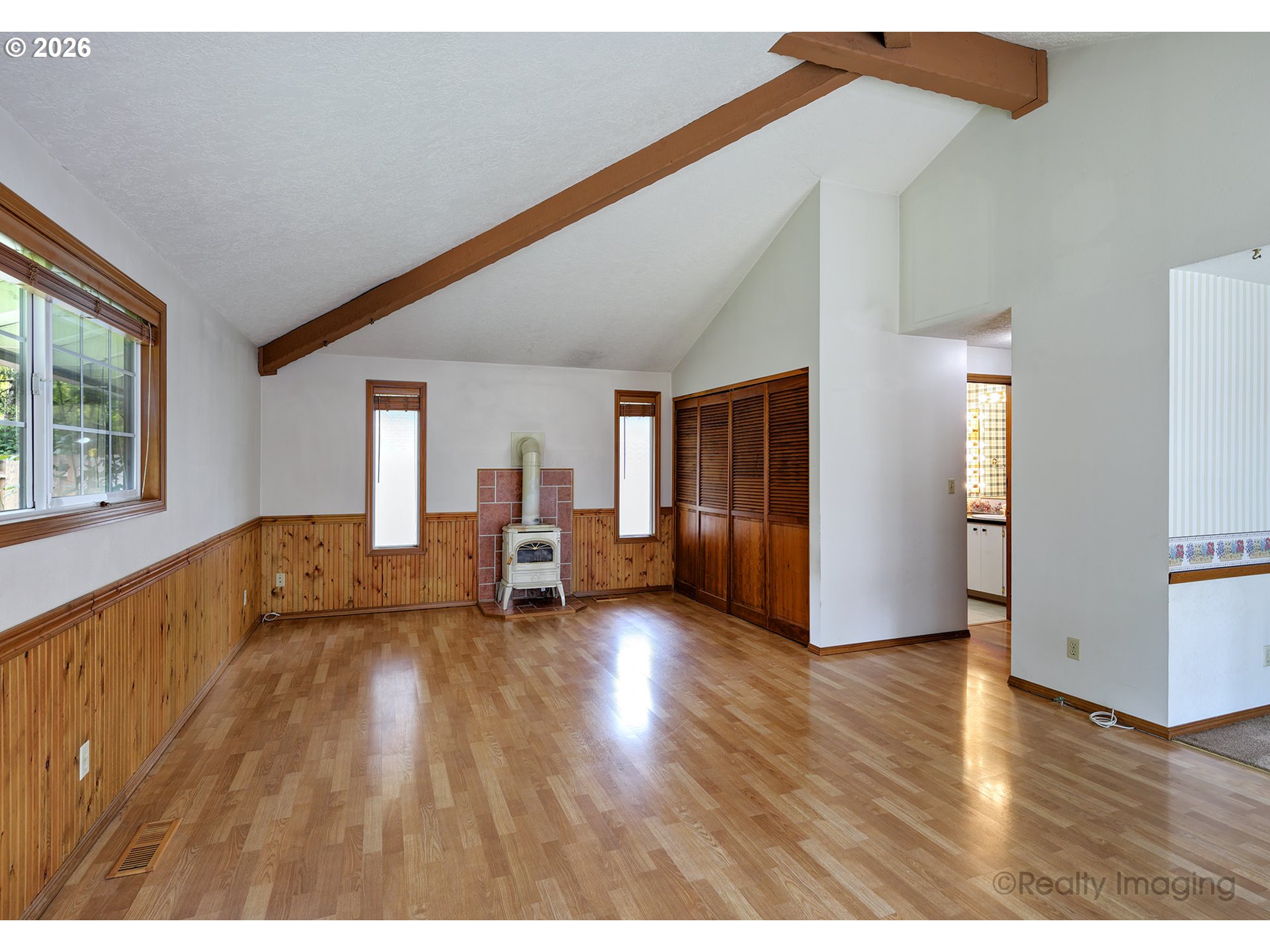 property viewer photo 9