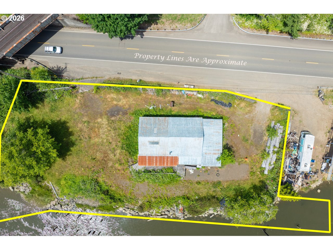 main property photo 6