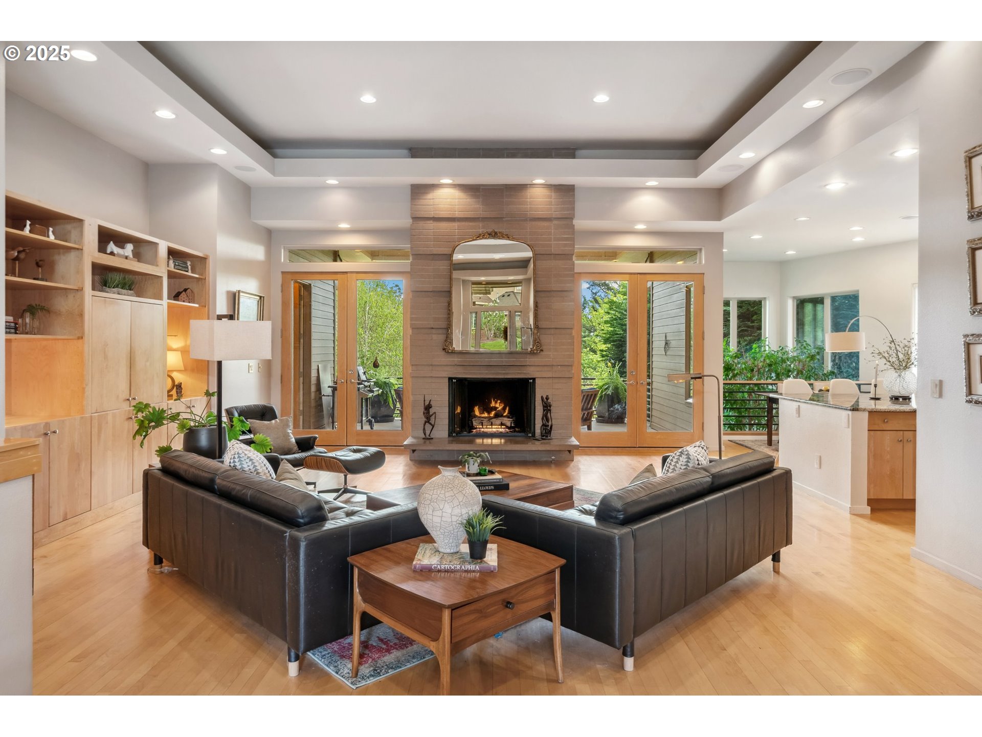 property viewer photo 4