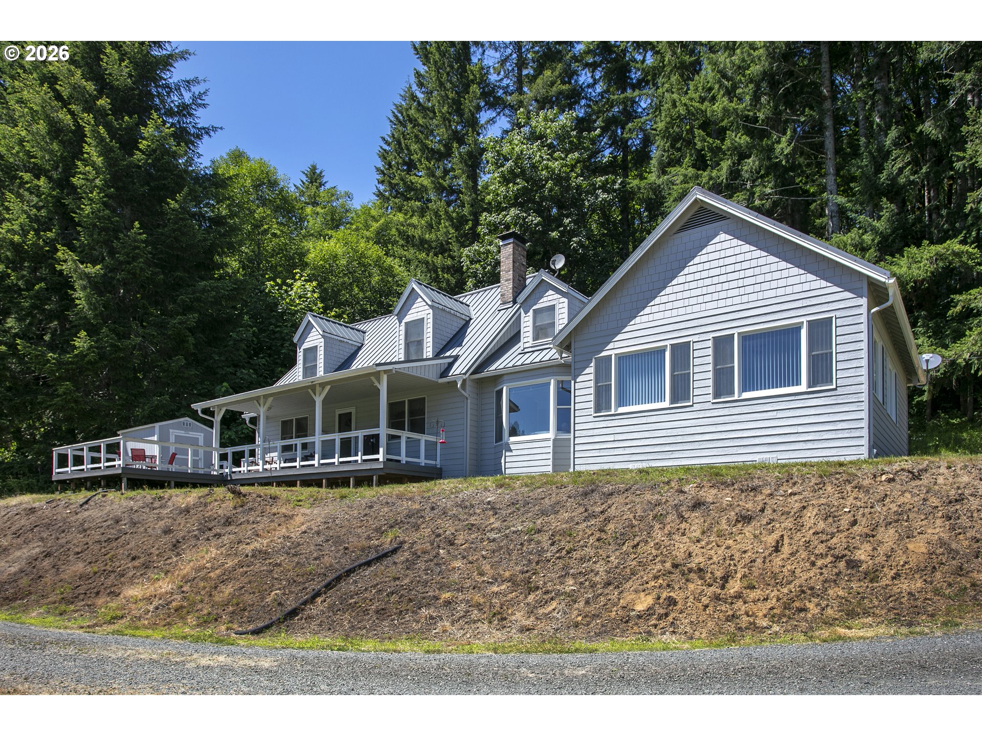main property photo 2