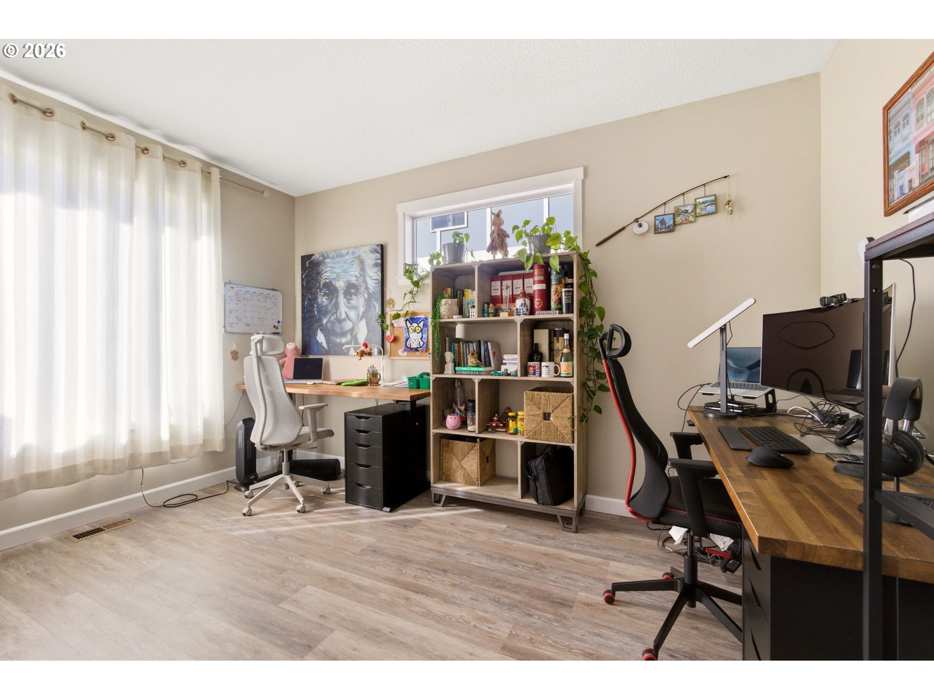 property viewer photo 12