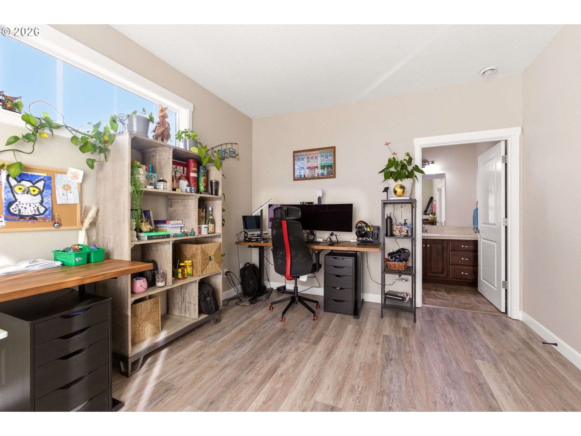 property viewer photo 14